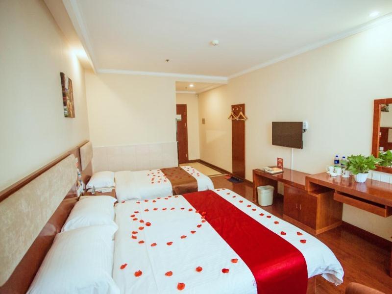 Greentree Inn Hebei Zhangjiakou Zhangbei Caoyuantian Rd Zhangku Avenue Express Hotel Екстер'єр фото