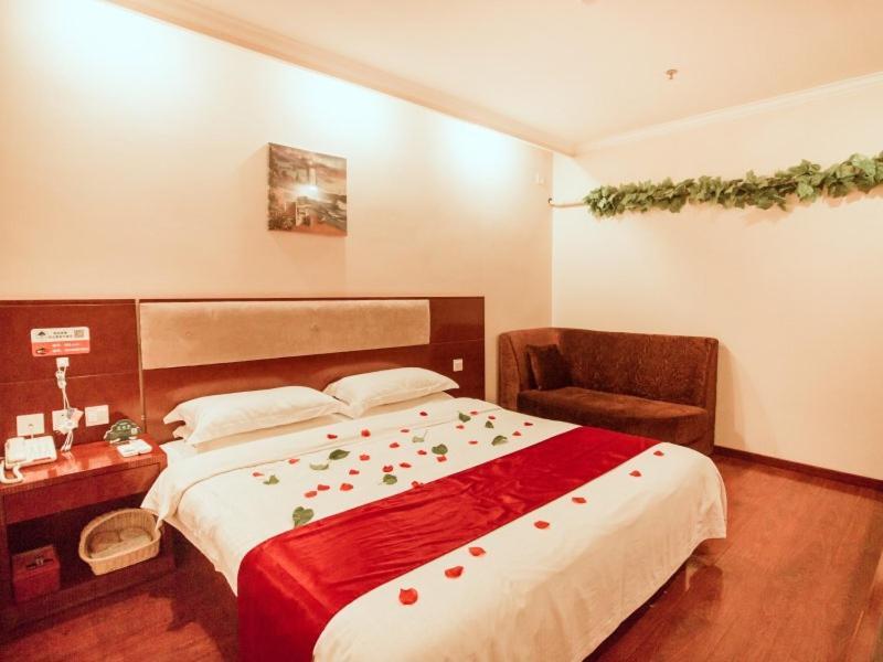 Greentree Inn Hebei Zhangjiakou Zhangbei Caoyuantian Rd Zhangku Avenue Express Hotel Екстер'єр фото